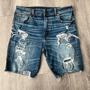 American Eagle Outfitters Men’s Distressed Blue Denim Shorts